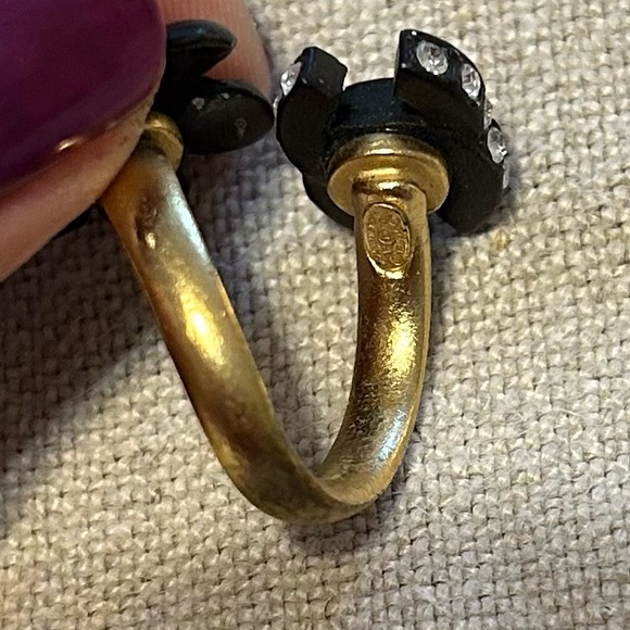 Chanel costume flower ring size 6 1/2-7 - Picture 8 of 12